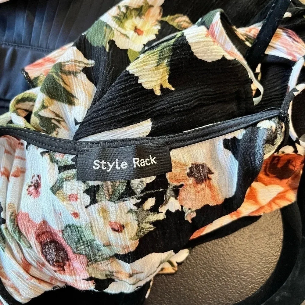 ~Style~ Rack Dress - Small - Picture 5 of 5